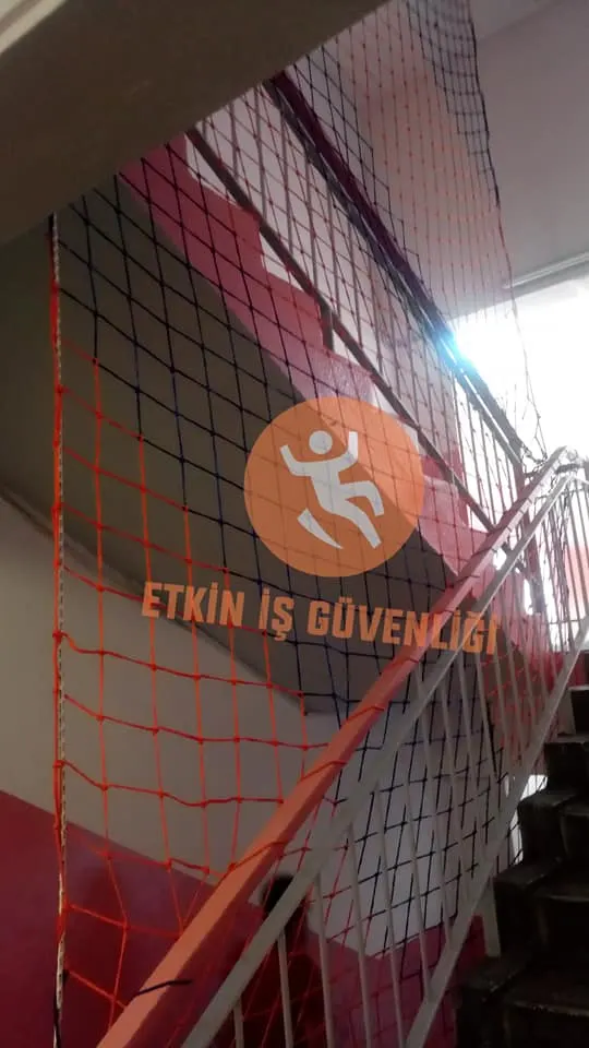 Okul Merdiven Güvenlik Ağı uygulaması 5