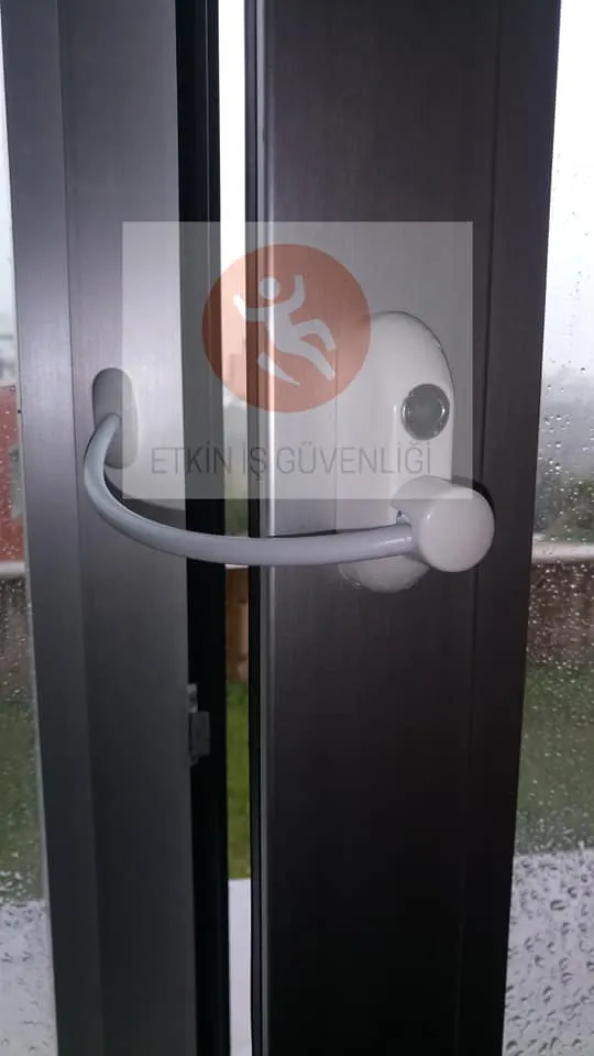 Pencere Güvenlik Kilidi uygulaması 6