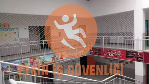 Okul Merdiven Güvenlik Ağı uygulaması 43