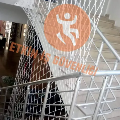 İzmir Türk Koleji Çiğli Kampüsü uygulaması